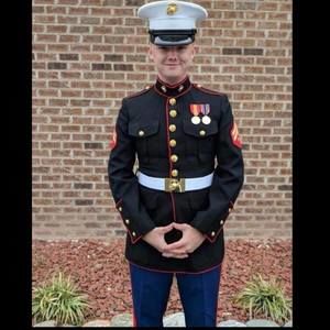 Meet your Posher, Alex